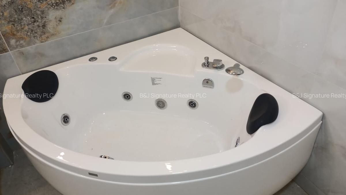 6 Bed House with En Suite in Kitisuru - 15