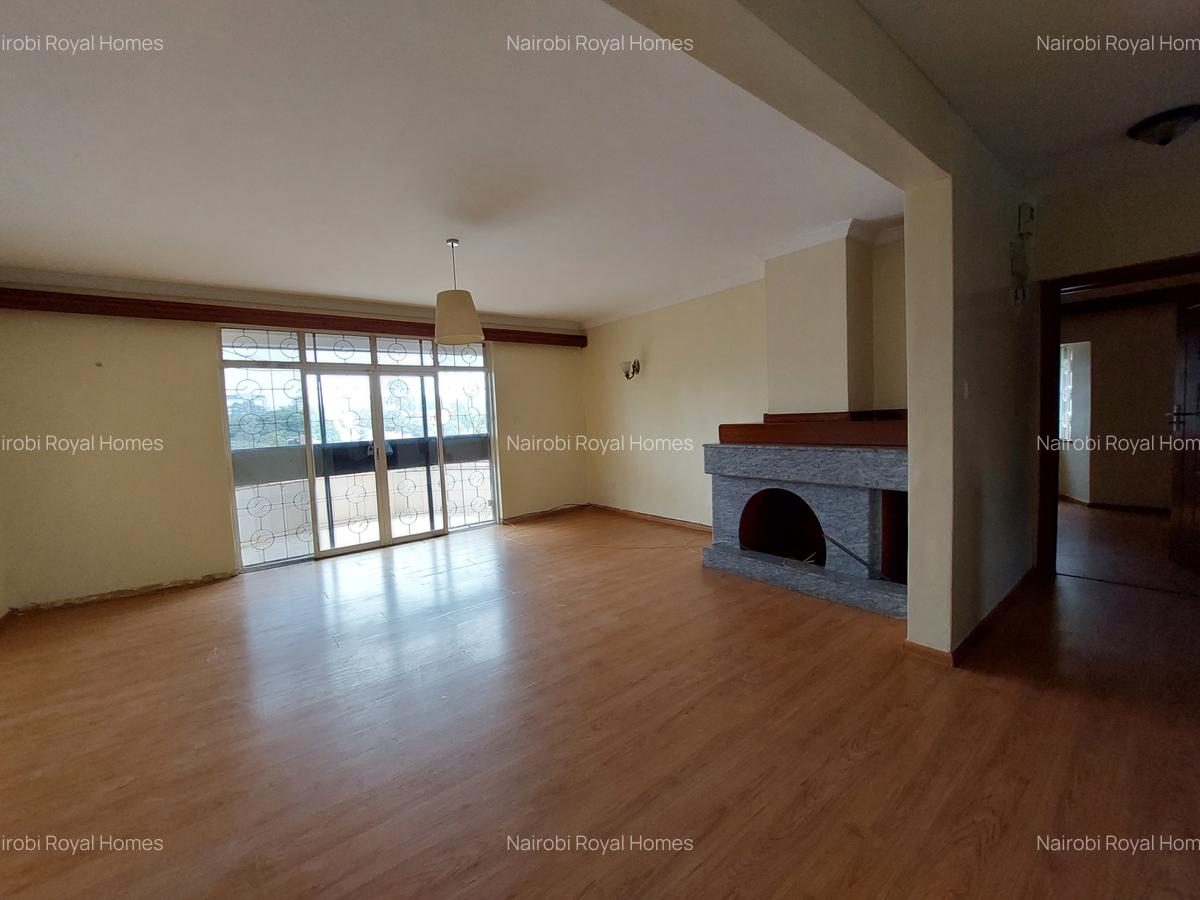 5 Bed Townhouse with En Suite at Shanzu Road 66 - 19