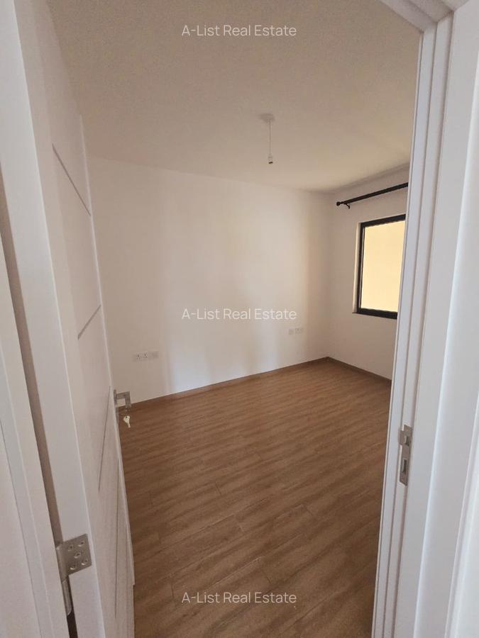 3 Bed Apartment with En Suite at Othaya Road - 13