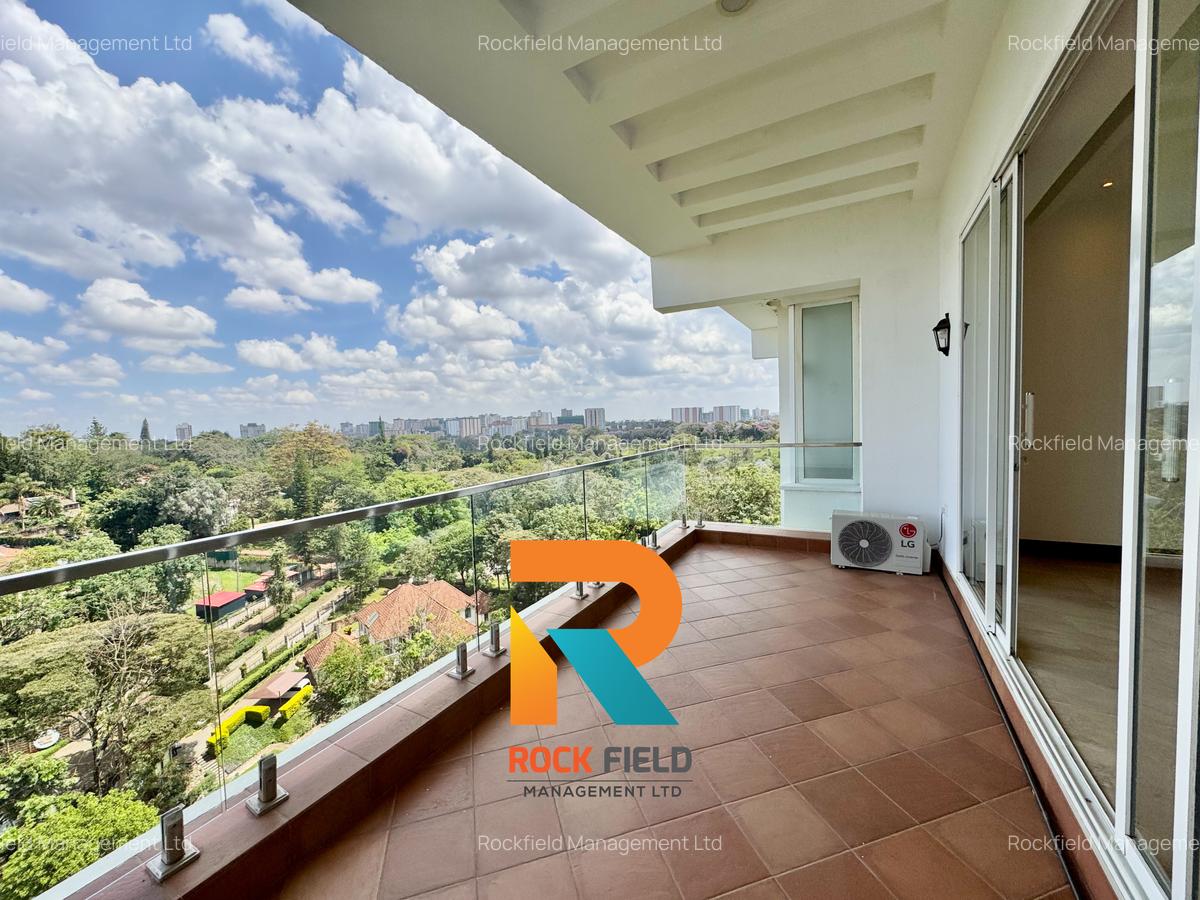 3 Bed Apartment with En Suite in Parklands - 6