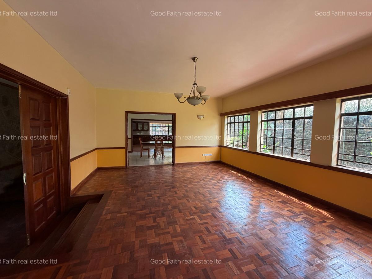 5 Bed House with En Suite in Runda - 6