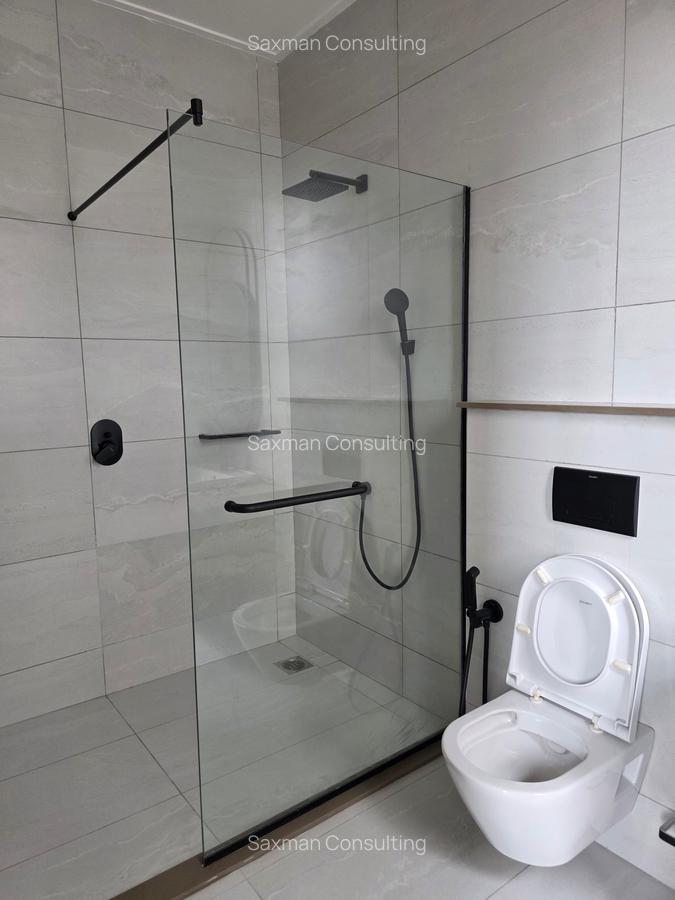 4 Bed Apartment with En Suite in Loresho - 4