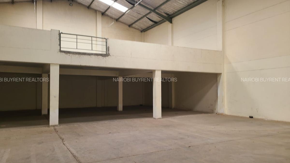 50,000 ft² Warehouse with Fibre Internet in Industrial Area - 5