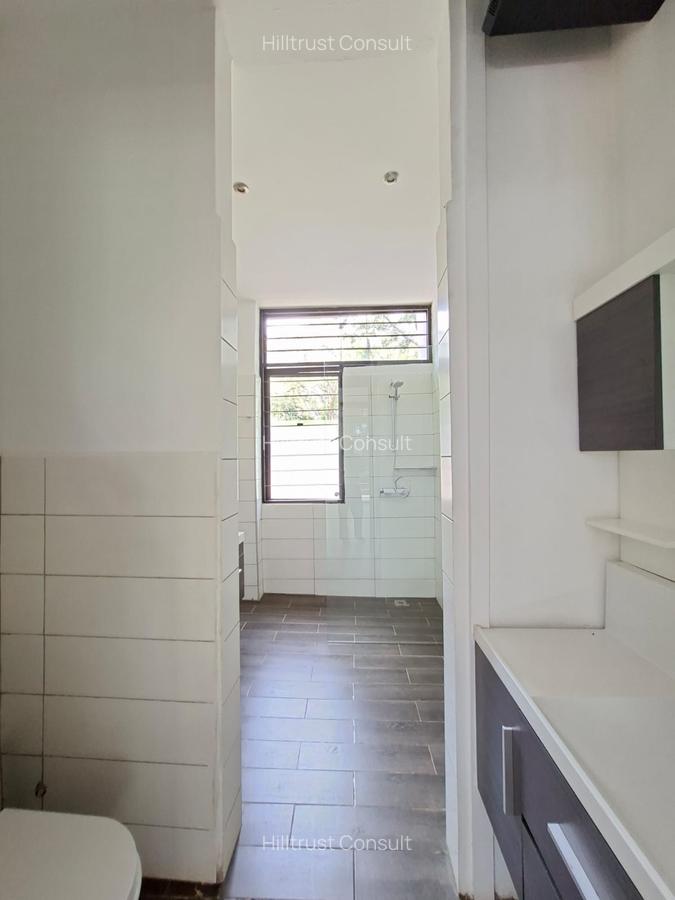 Furnished 2 Bed Apartment with En Suite in Muthaiga - 10