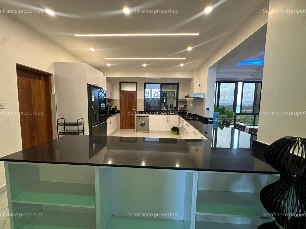 Serviced 4 Bed Apartment with En Suite at Mount Kenya Road - 5