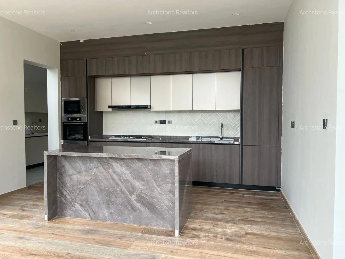 3 Bed Townhouse with En Suite in Runda - 3