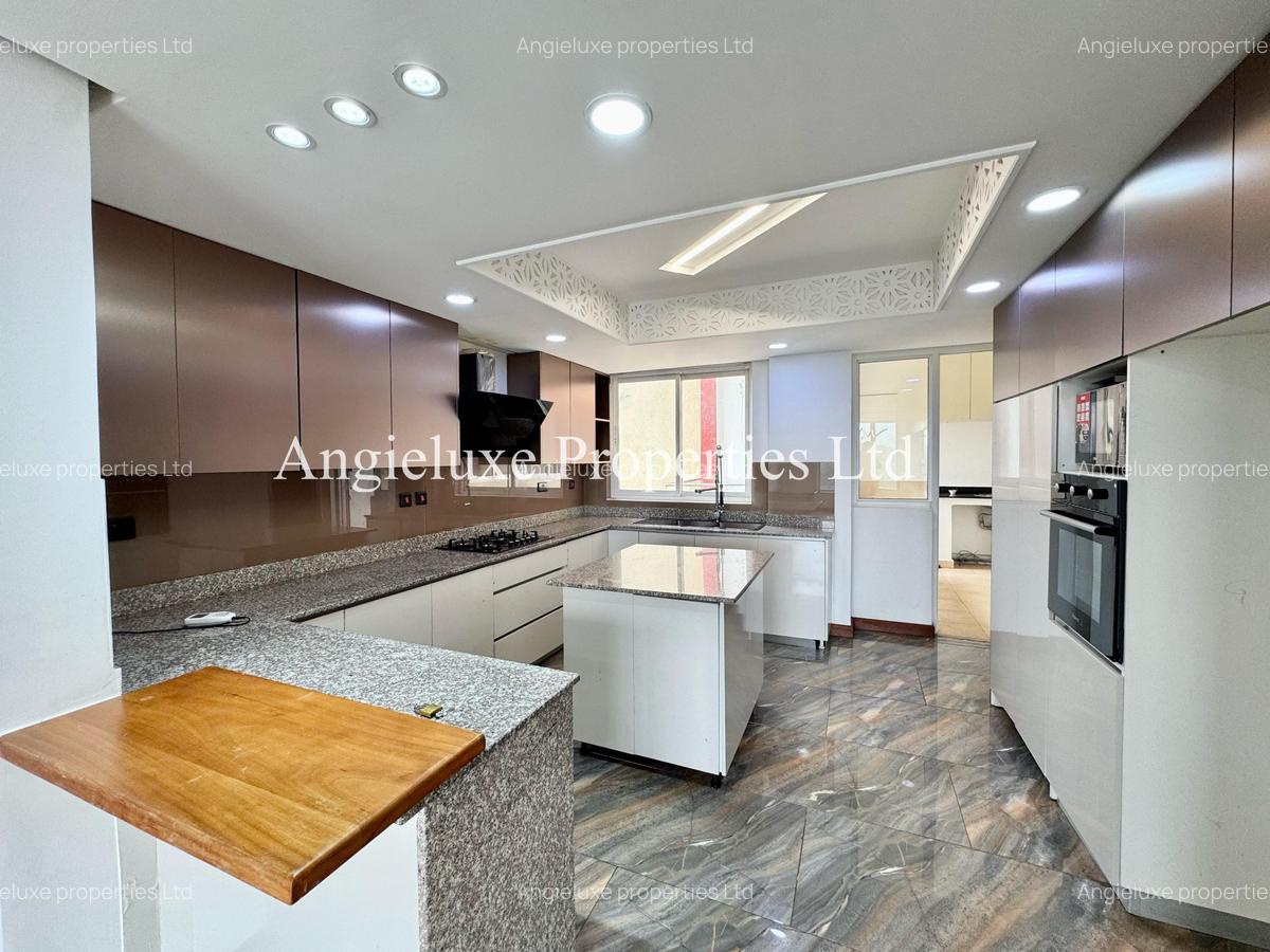 4 Bed Apartment with En Suite at General Mathenge - 3