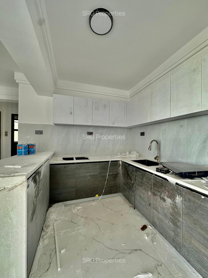3 Bed Apartment with En Suite in Kilimani - 10