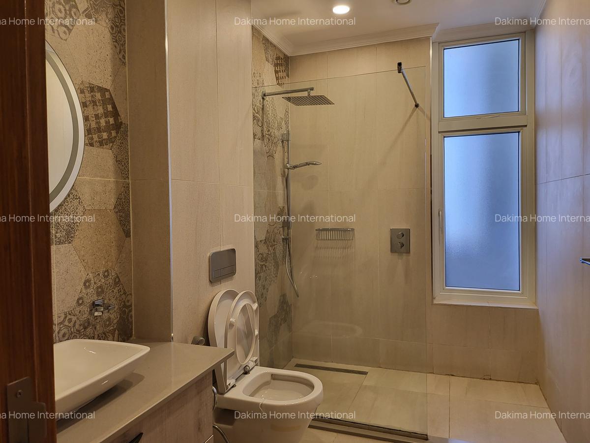 Furnished 3 Bed Apartment with En Suite in Parklands - 6