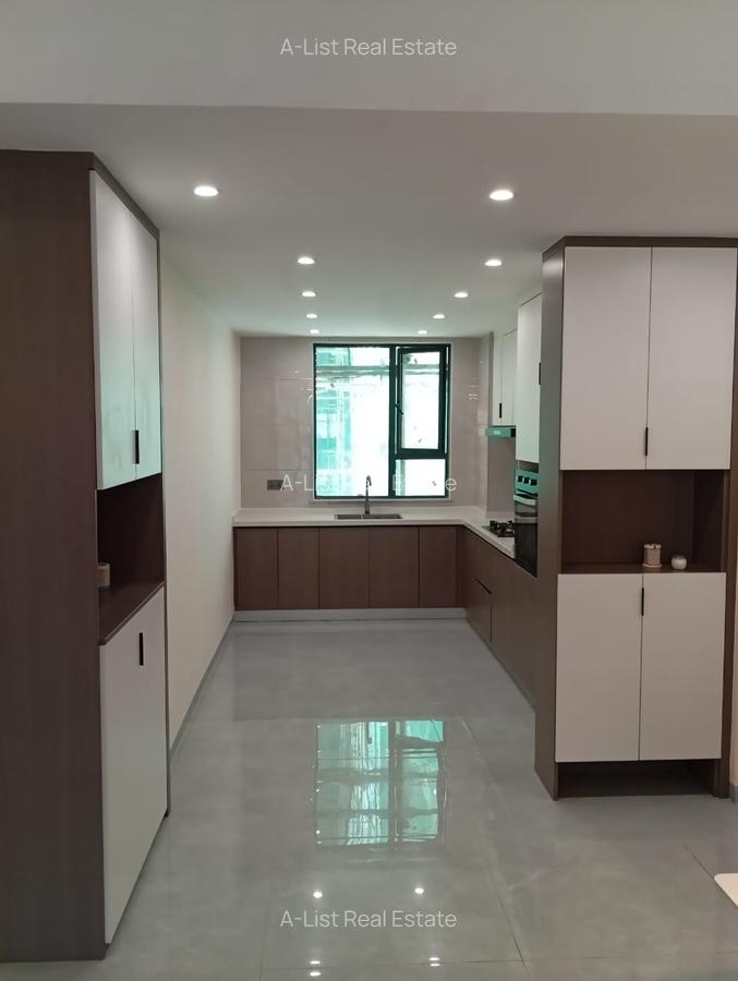 3 Bed Apartment with En Suite at Kirichwa Road - 8