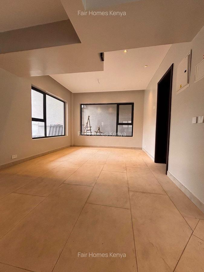 5 Bed Townhouse with En Suite at Manyani East - 3