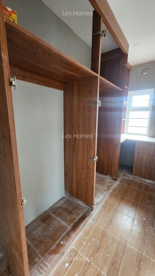 4 Bed House with En Suite at Forest Line Road - 17