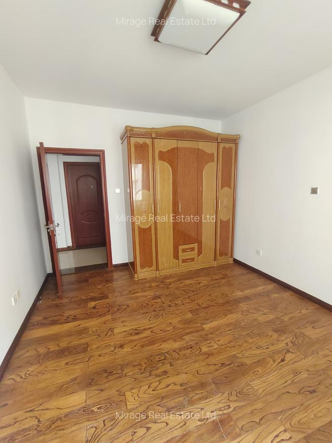 3 Bed Apartment with Swimming Pool in Kilimani - 9