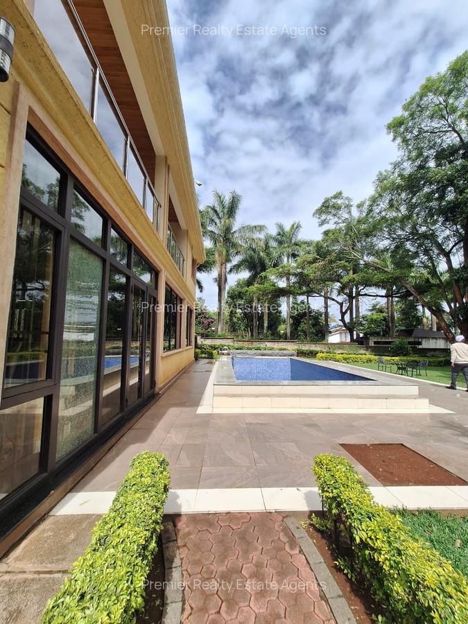 5 Bed Villa with En Suite at Runda - 18