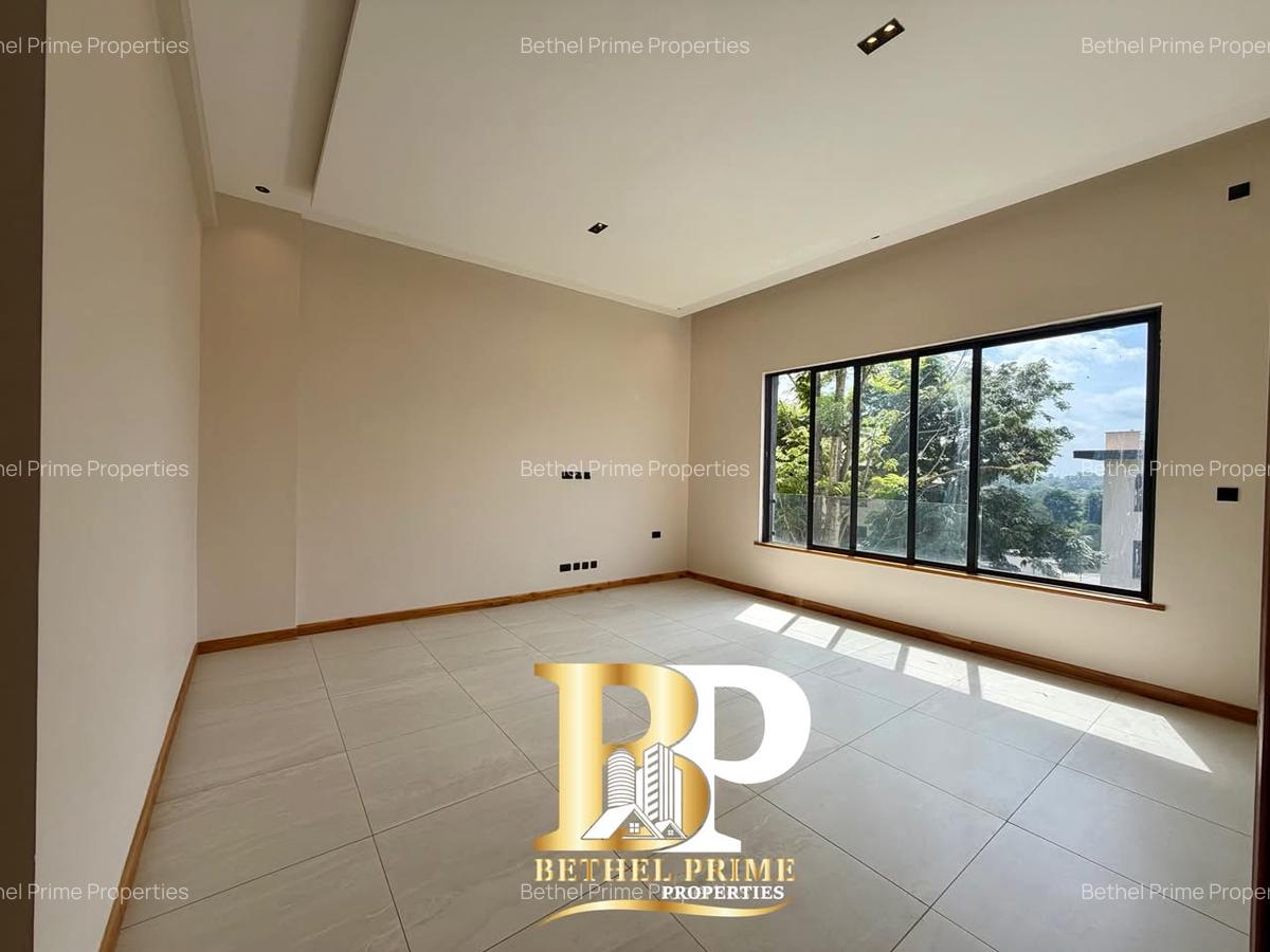 4 Bed Apartment with En Suite in Loresho - 11