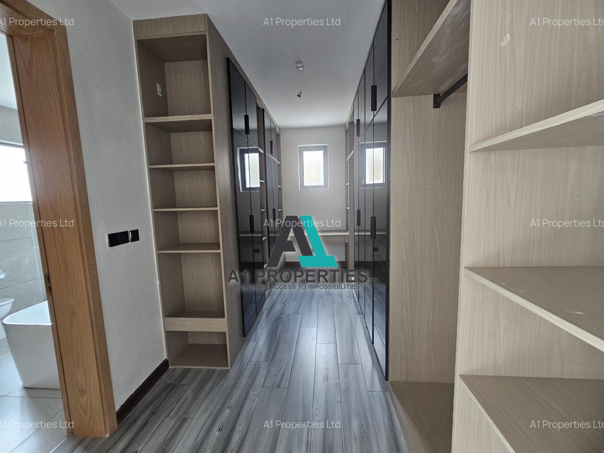 6 Bed Townhouse with En Suite in Lavington - 9