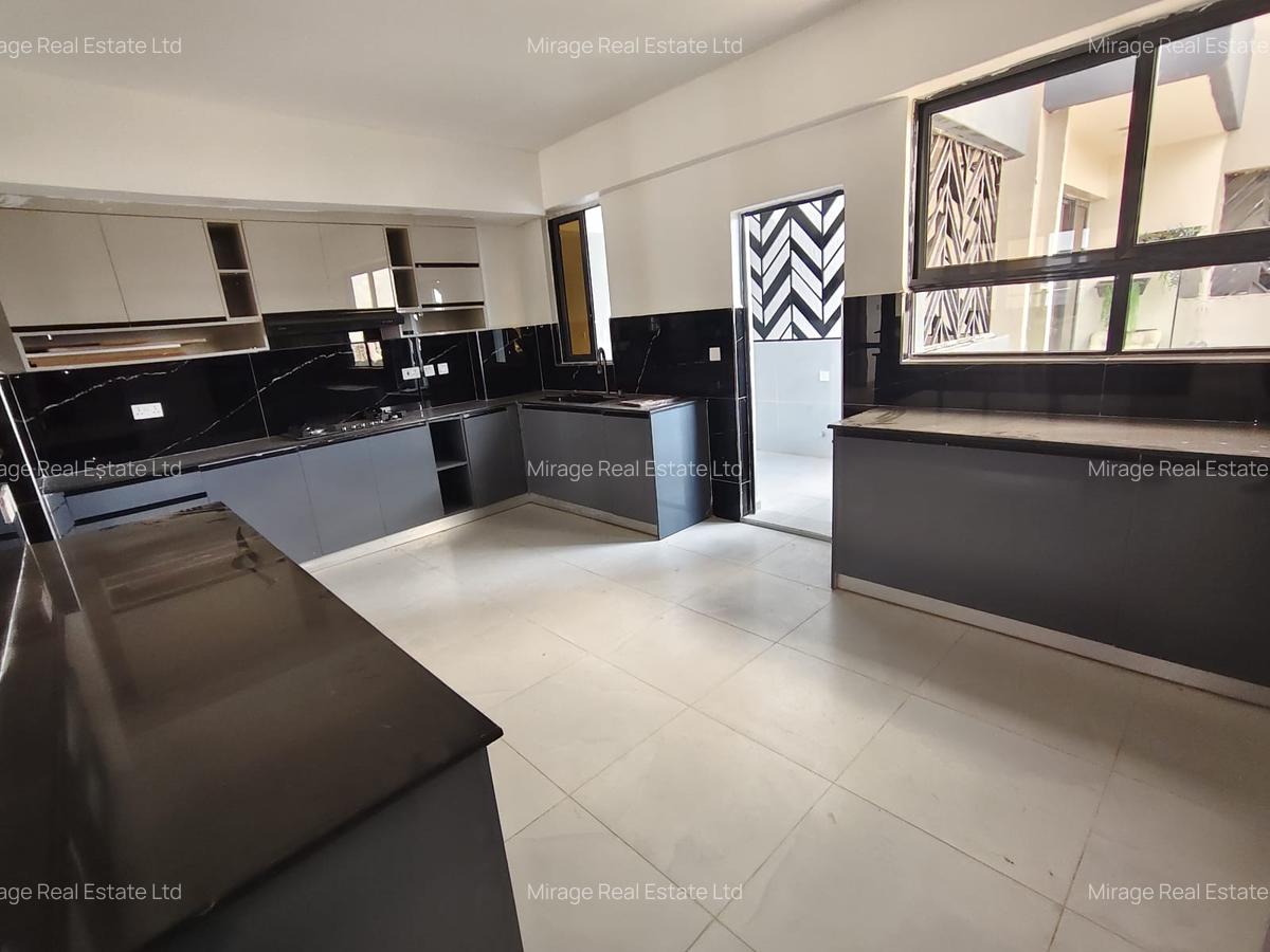 5 Bed Apartment with Borehole in Parklands - 5