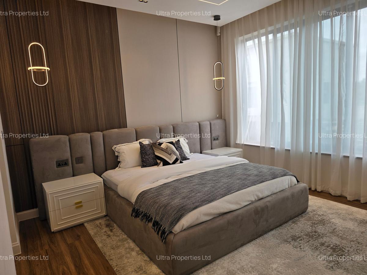 5 Bed Villa with En Suite in Runda - 20
