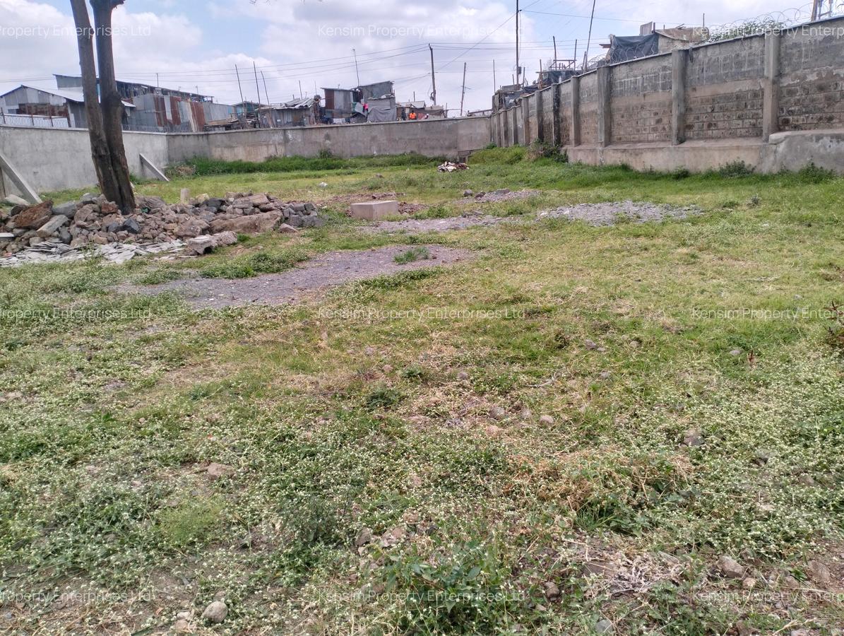 3.53 ft² Commercial Land in Industrial Area - 5