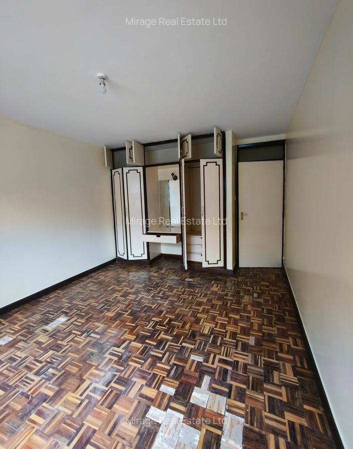 4 Bed Apartment with Swimming Pool in Kilimani - 3