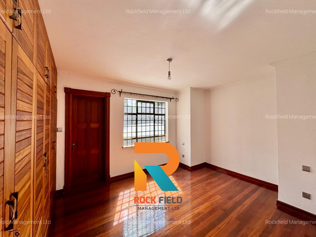 4 Bed Townhouse with En Suite at Peponi Road - 5