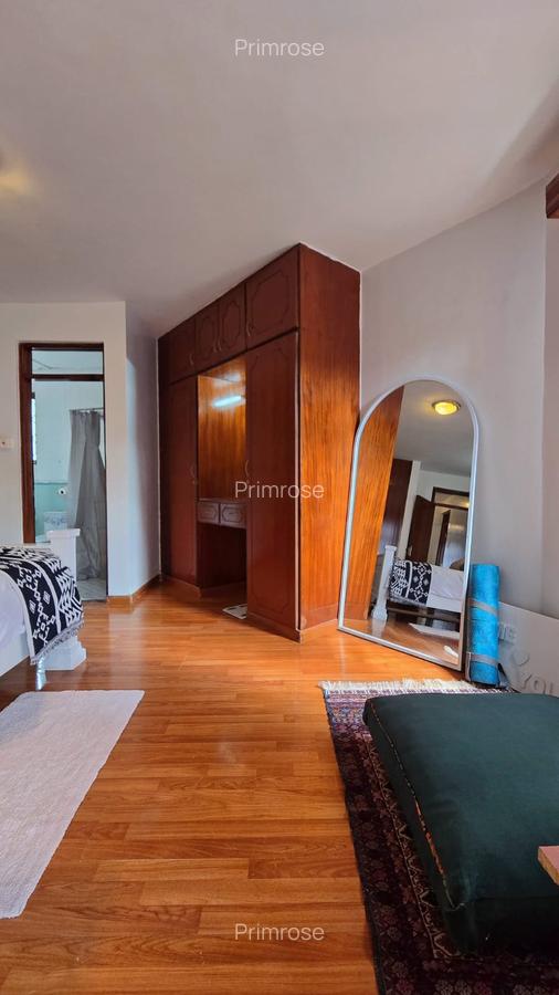 Furnished 3 Bed Apartment with En Suite in Riverside - 2