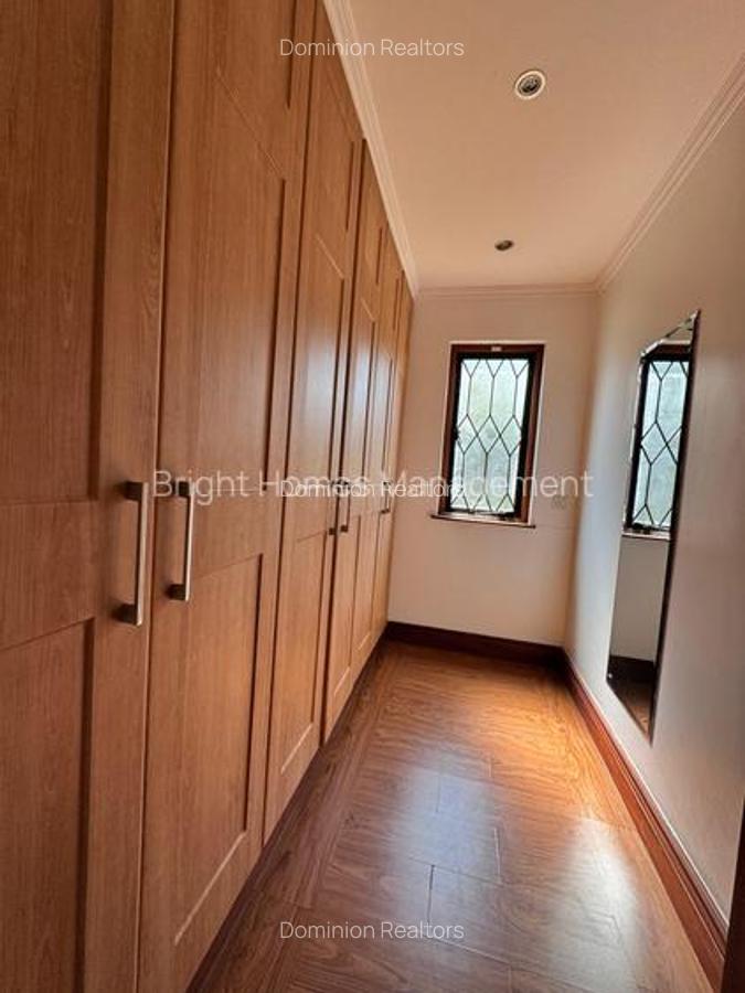 4 Bed Townhouse with En Suite at Gigiri Road - 16