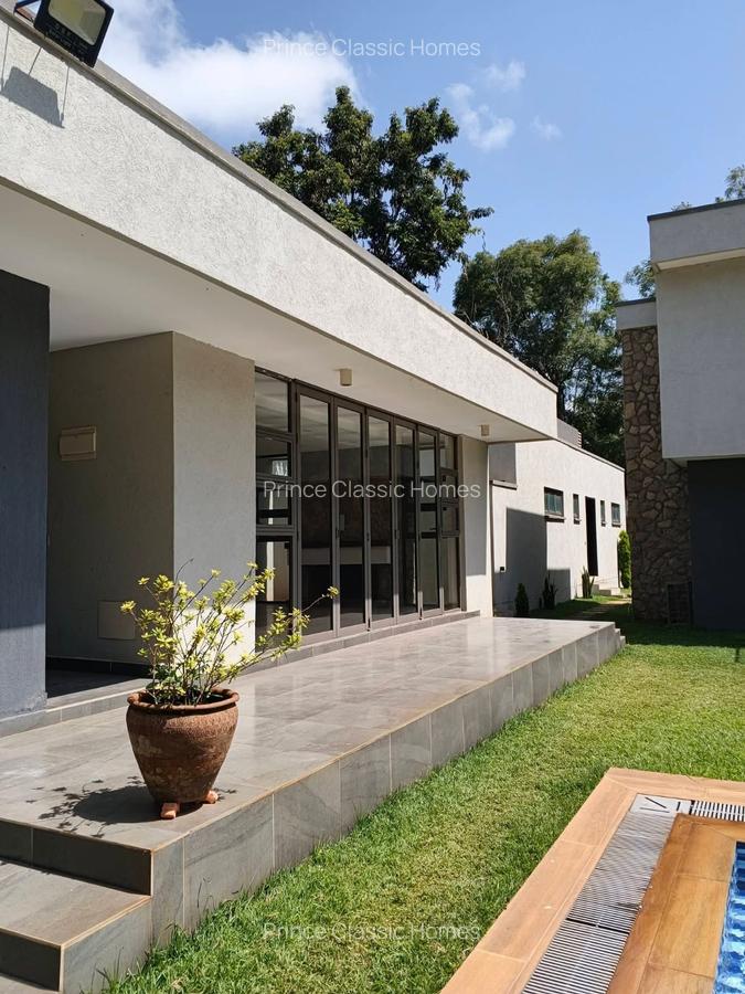 5 Bed Townhouse with En Suite in Karen Hardy - 5