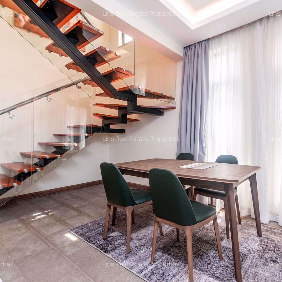 Serviced 2 Bed Apartment with En Suite in Spring Valley - 10