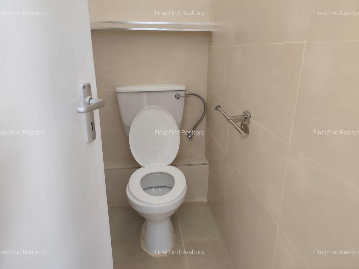 3 Bed Townhouse with En Suite in Brookside - 19