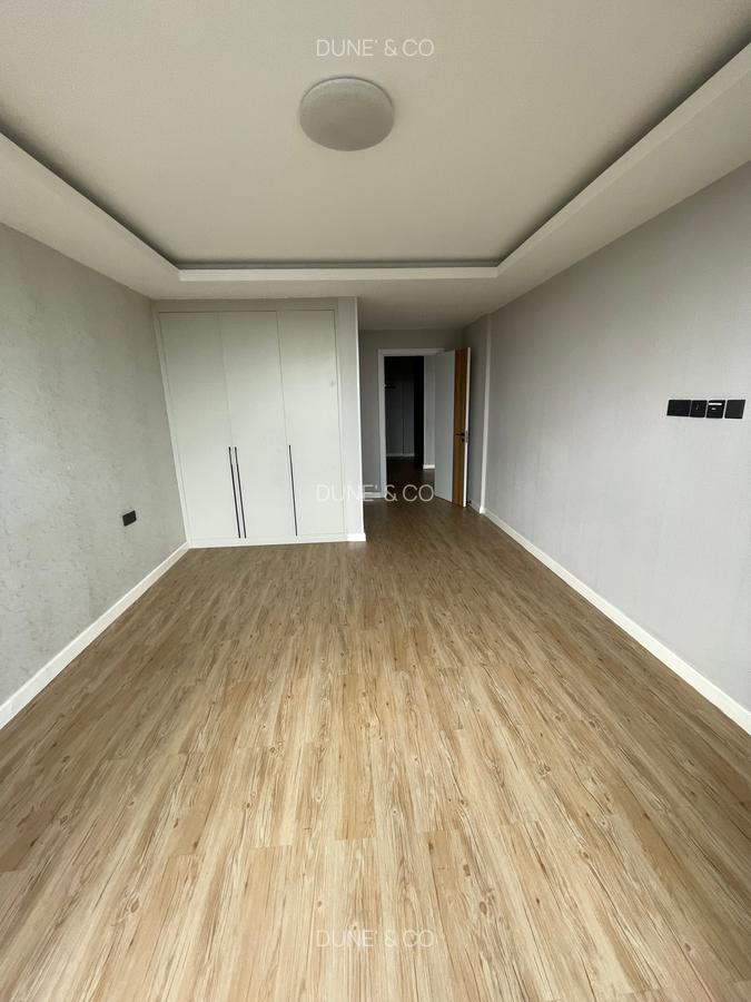 2 Bed Apartment with En Suite in Westlands Area - 13