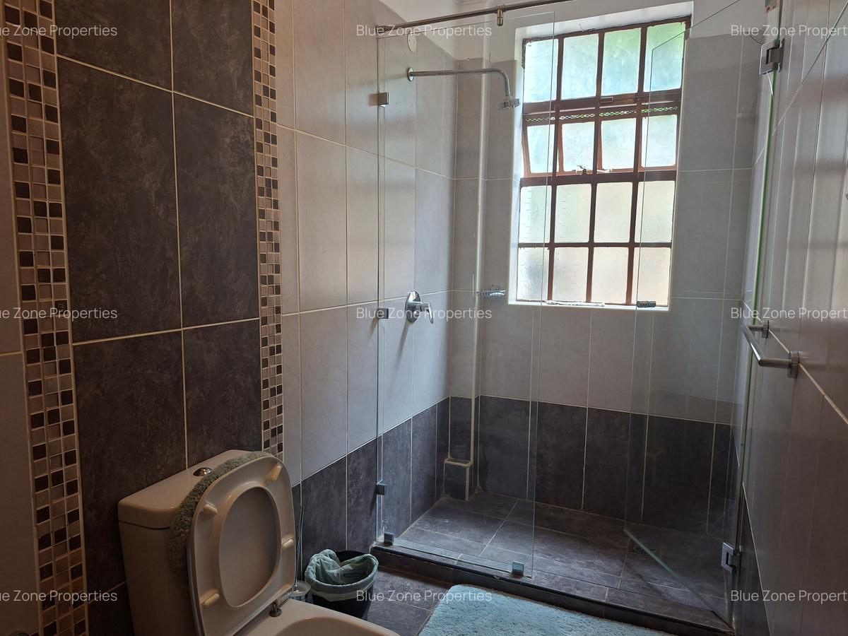 4 Bed Villa with En Suite at Rosslyn Lone Tree Estate Rd - 13