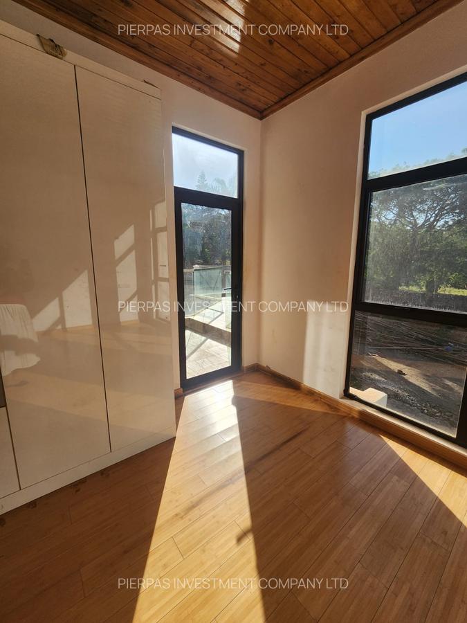 4 Bed Villa with En Suite in Kiambu Road - 11