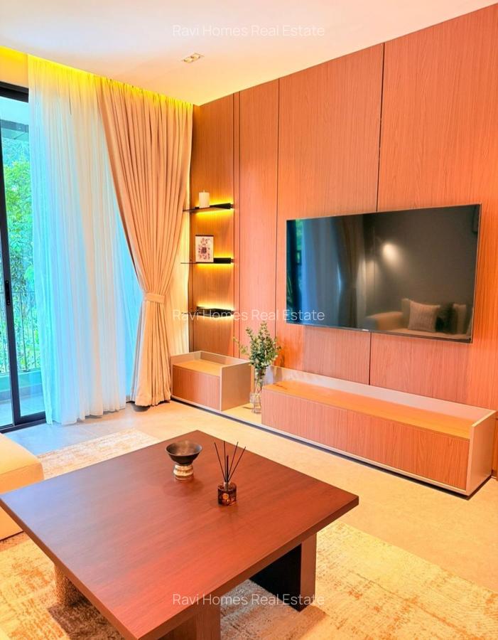 Serviced Studio Apartment with Swimming Pool at Un Crescent - 3