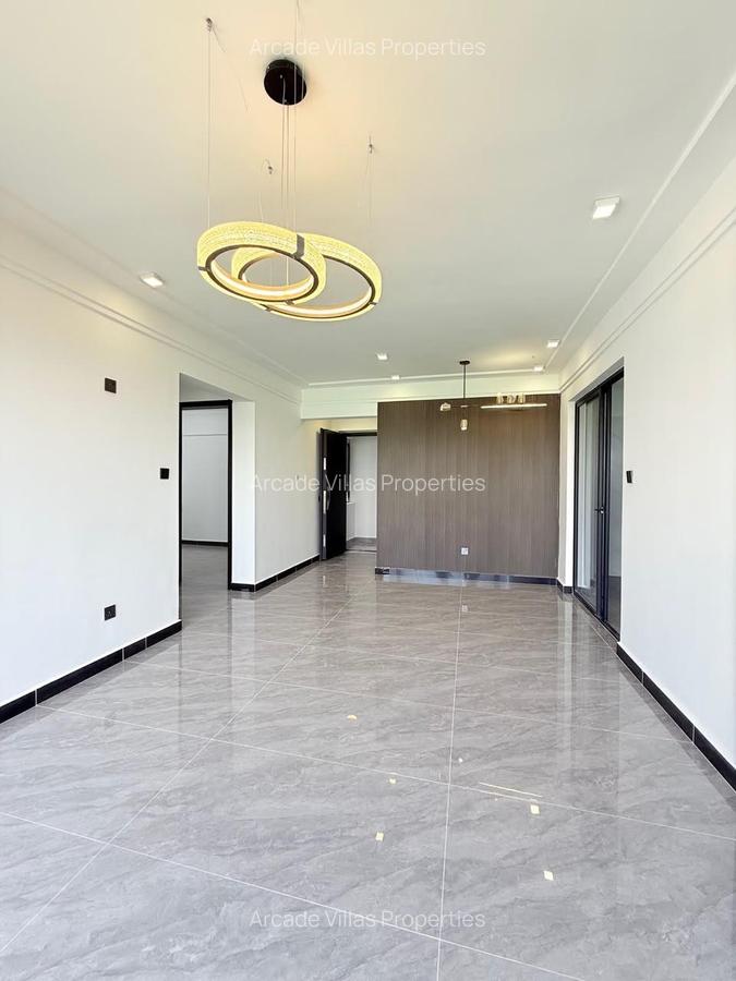 2 Bed Apartment with En Suite in Lavington - 2