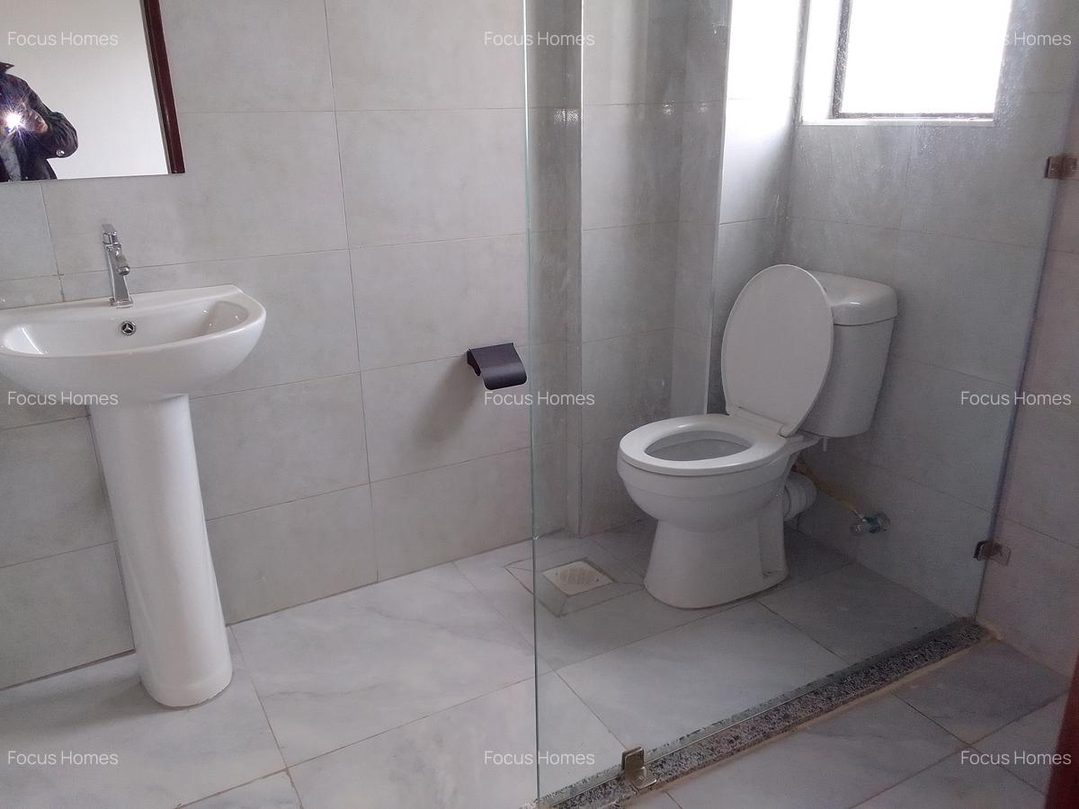 1 Bed Apartment with En Suite in Westlands Area - 6