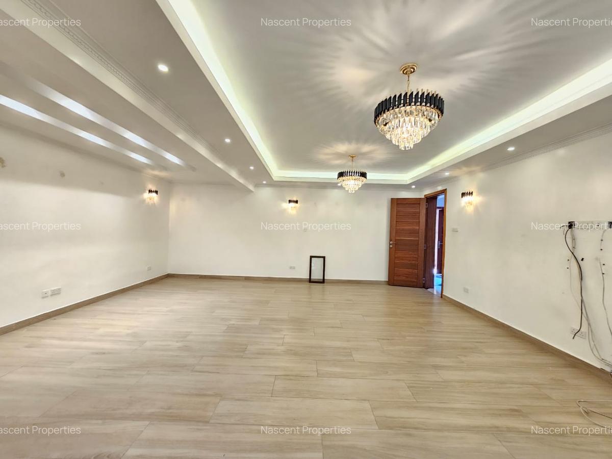 4 Bed Townhouse with En Suite in Kiambu Road - 3