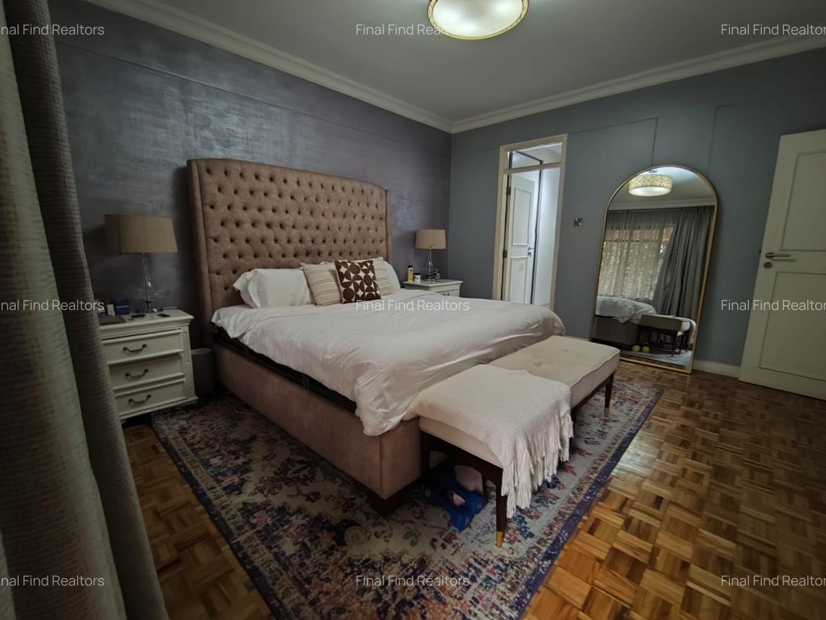 Furnished 3 Bed Apartment with Parking in Riverside - 16