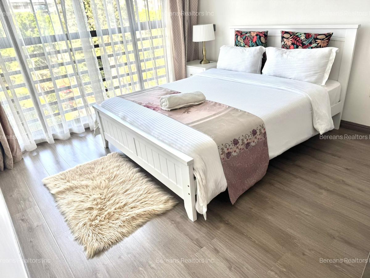 Serviced 3 Bed Apartment with En Suite in Riverside - 9