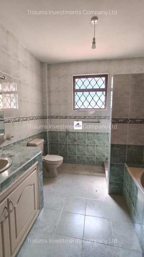 4 Bed Apartment with En Suite in Westlands Area - 13