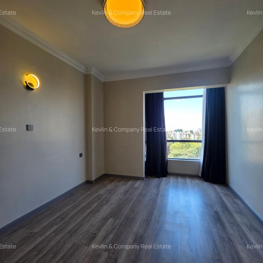 4 Bed Apartment with En Suite in Lavington - 12