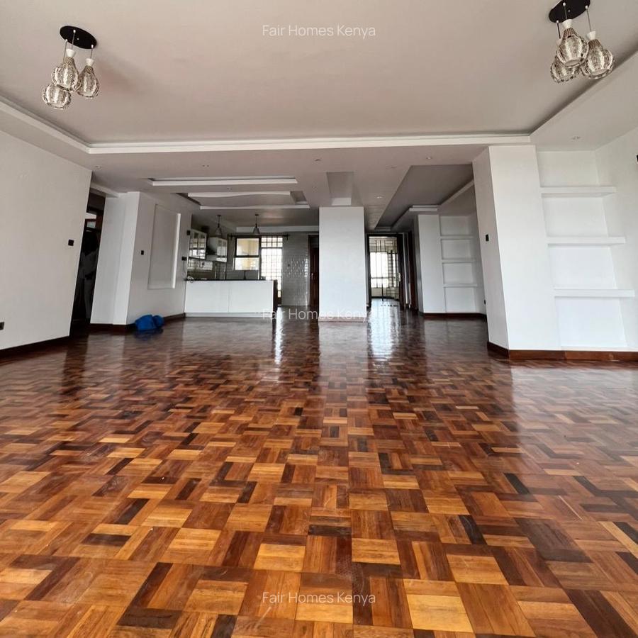 3 Bed Apartment with En Suite at Othaya Road - 3