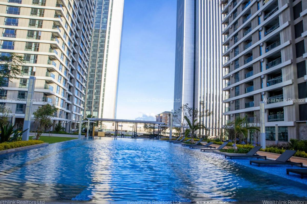 Serviced 2 Bed Apartment with En Suite at Gtc - 19