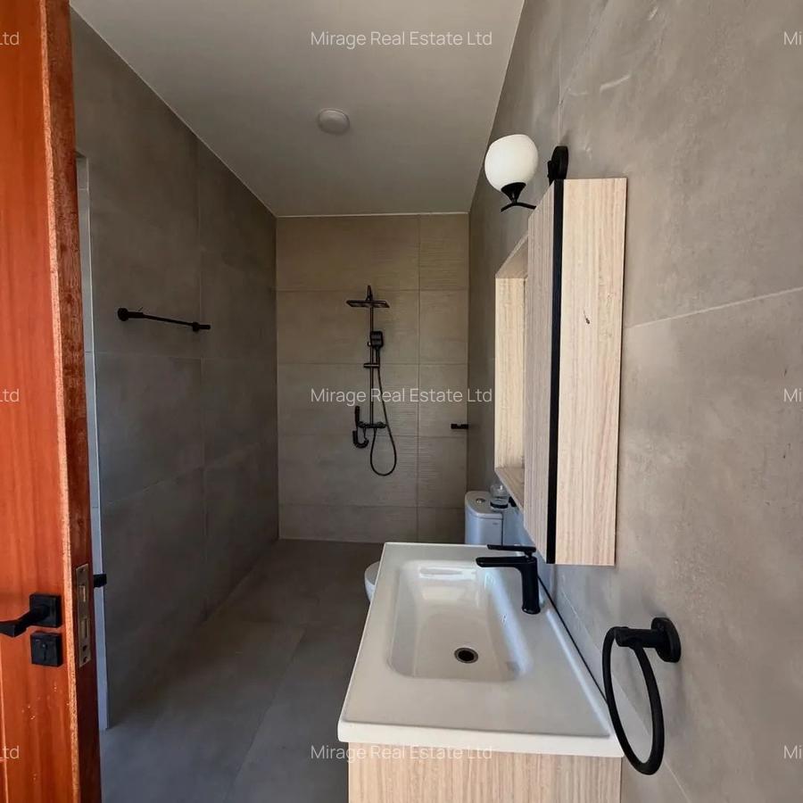 6 Bed Townhouse with En Suite in Karen - 2