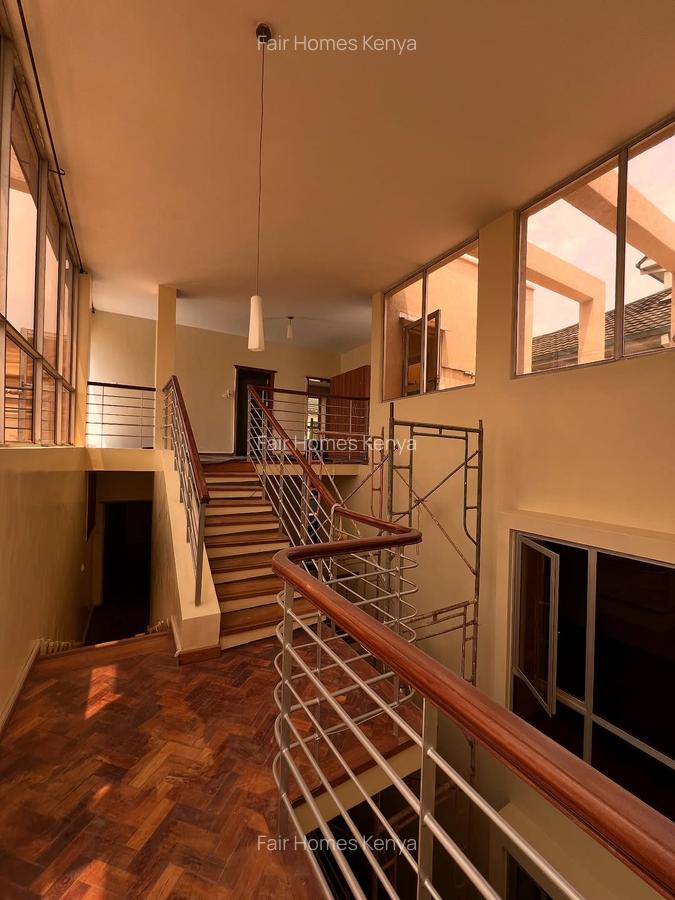 4 Bed Townhouse with En Suite at Lavington Green - 9
