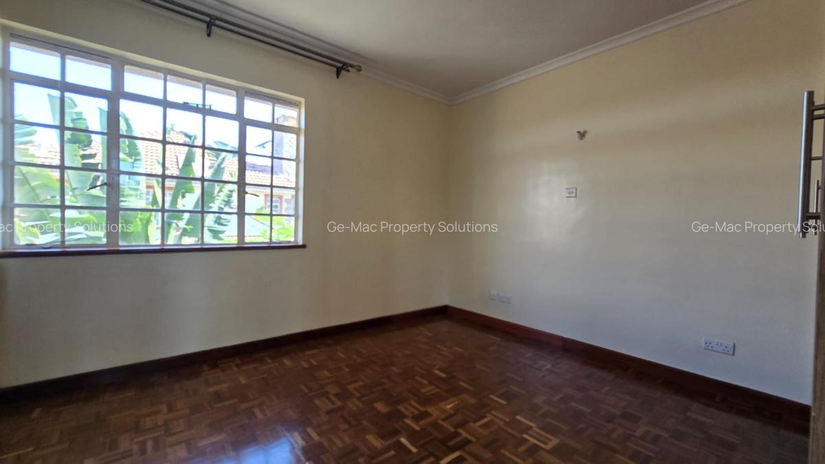 4 Bed House with En Suite at Paradise Lost Road - 10
