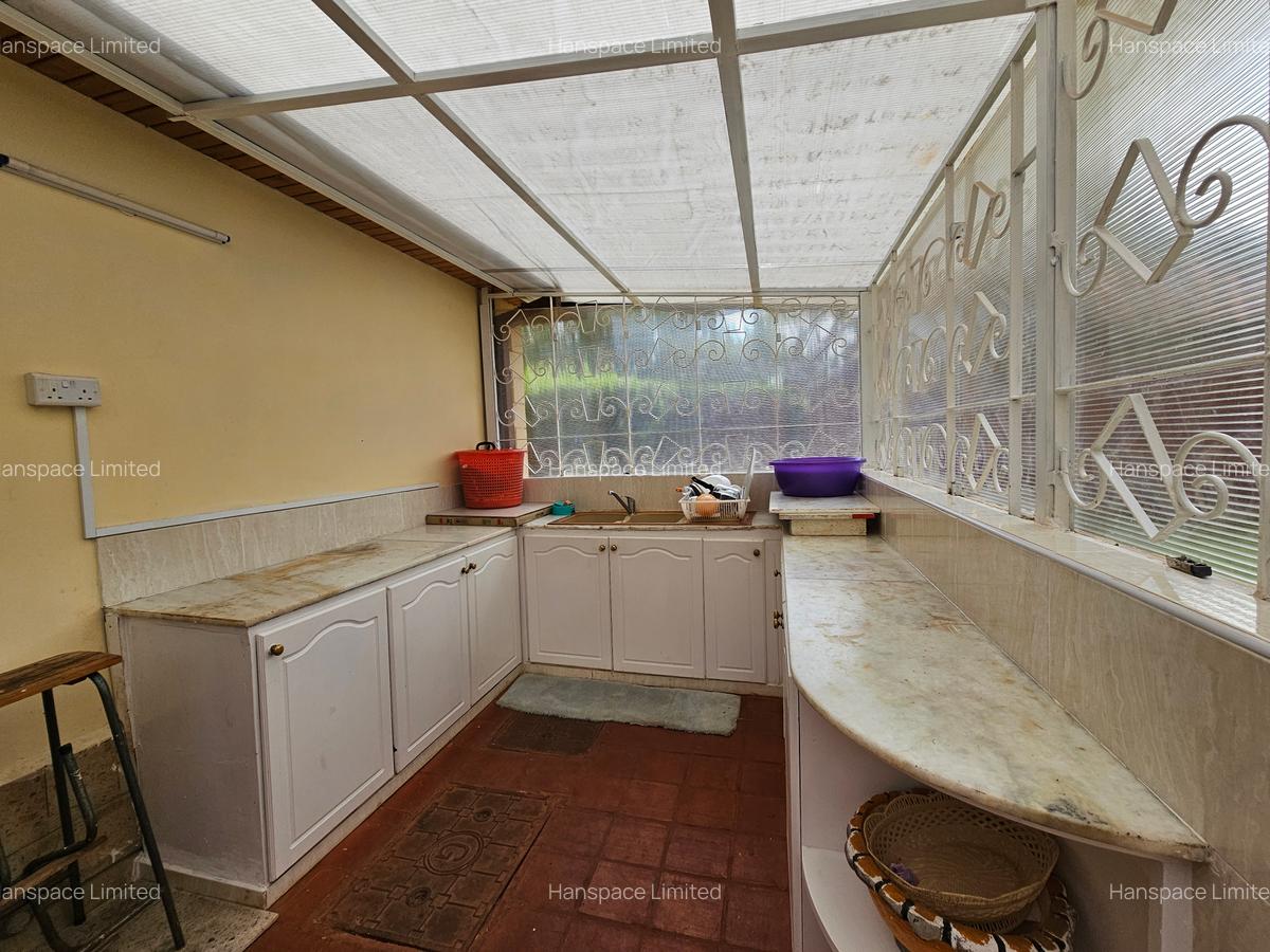 5 Bed Villa with En Suite in Karen - 15