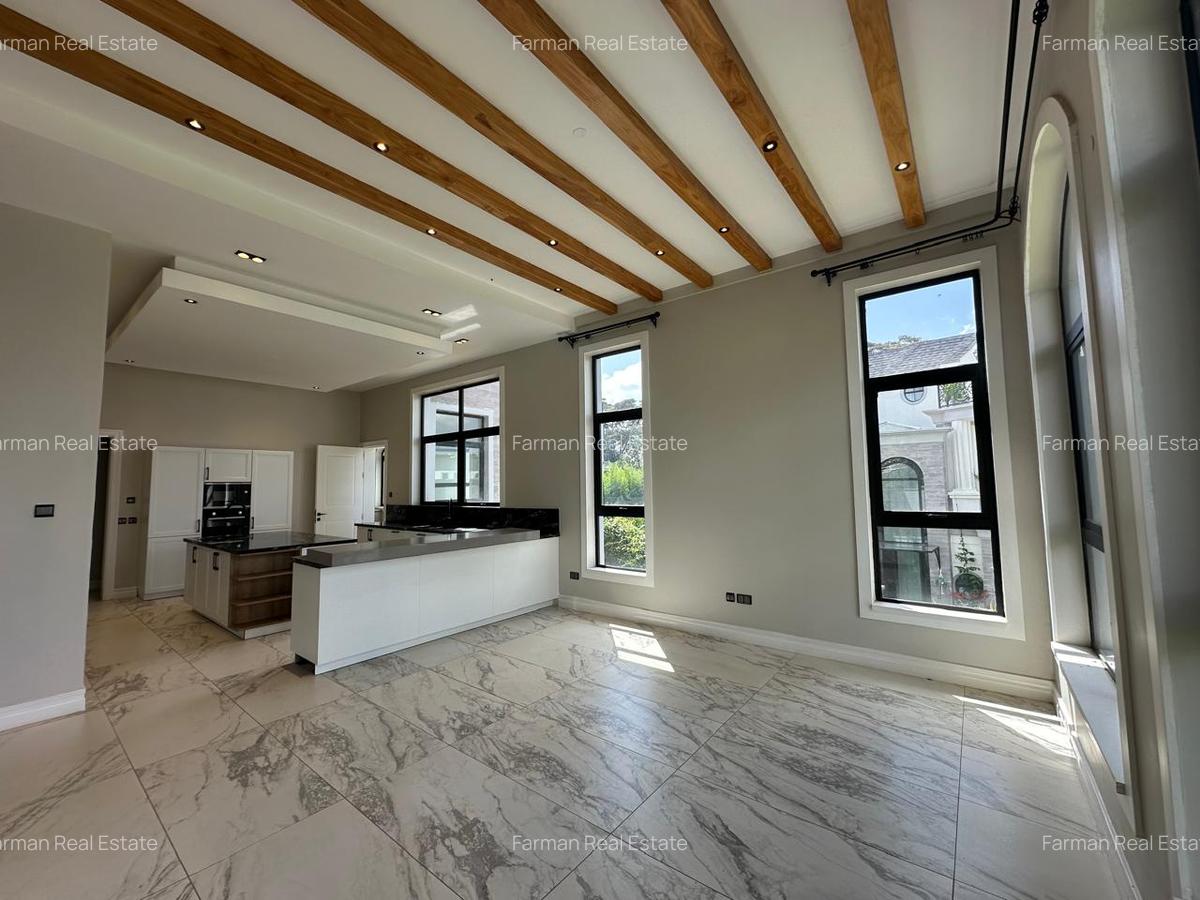 5 Bed Villa with En Suite in Loresho - 3