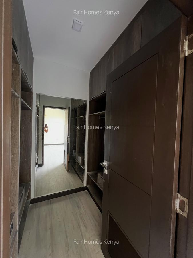 3 Bed Apartment with En Suite at Riverside Drive - 15