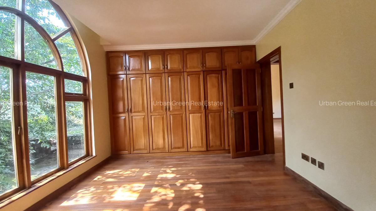 5 Bed Villa with En Suite at Windy Ridge - 14